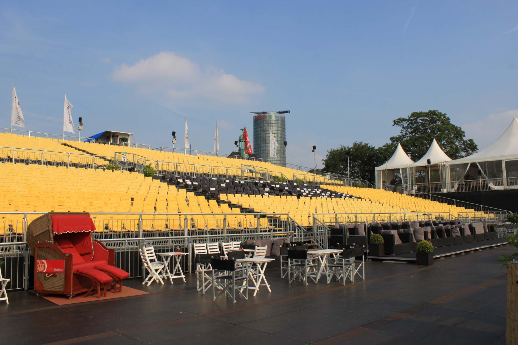 Bender Tribünen, Bühnen und Stadien für Kultur Veranstaltungen Events405